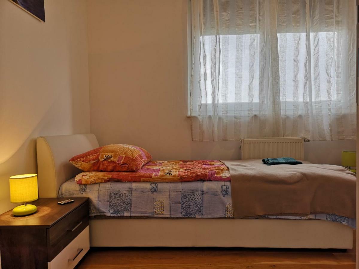 David-In 2 Appartement Zagreb Buitenkant foto